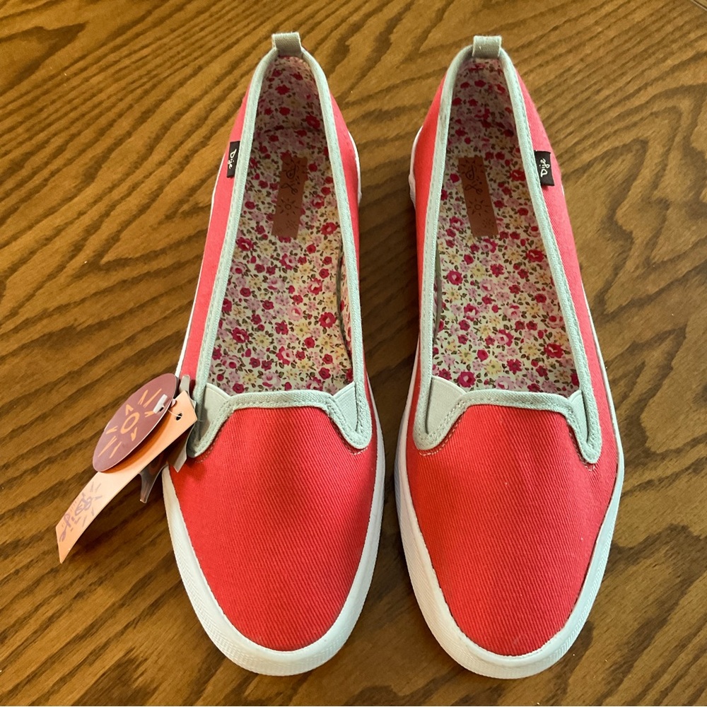 Dije California Canvas Slip-On Deck Sneakers Shoes, Women’s Sz 9M